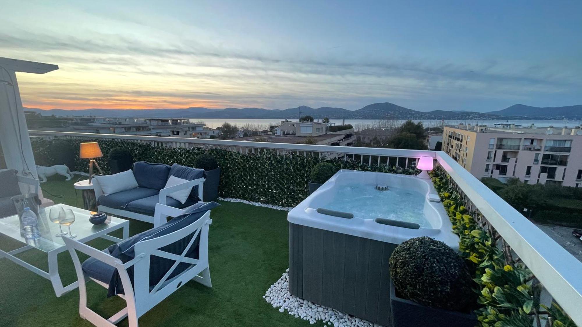 Apartmán Saint Tropez Sea View Penthouse Exteriér fotografie