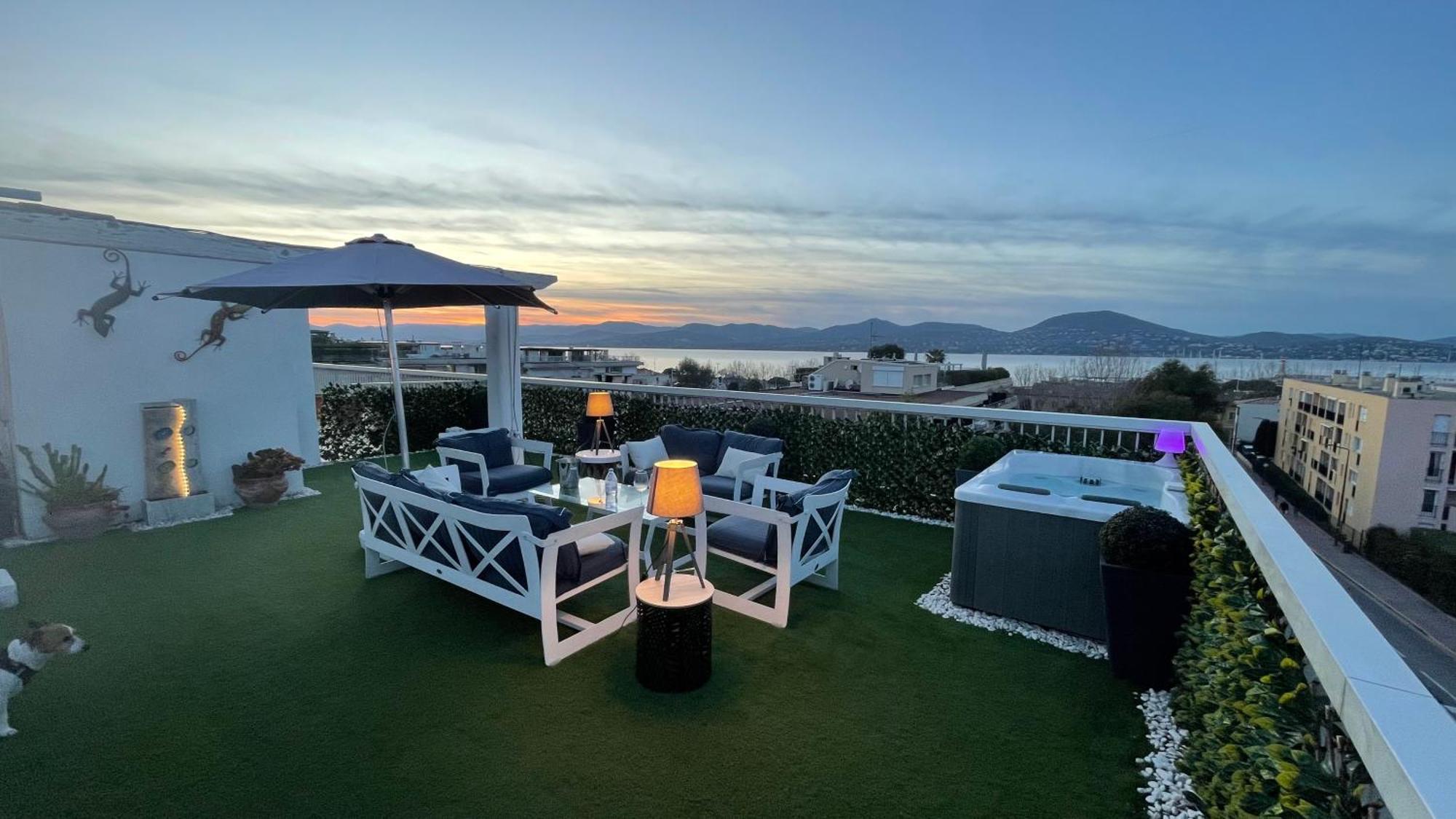 Apartmán Saint Tropez Sea View Penthouse Exteriér fotografie